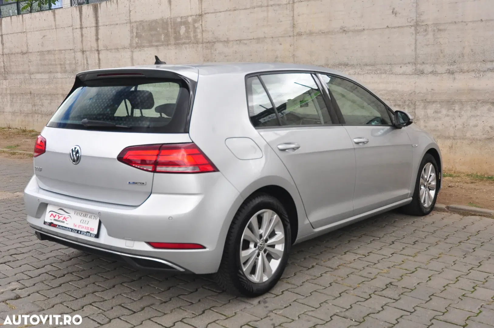 2018 Volkswagen Golf 1.5 TSI ACT OPF BlueMotion Comfortline, photograph 3