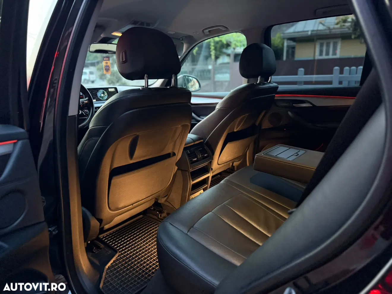 2014 BMW X5 xDrive30d Sport-Aut., photograph 5