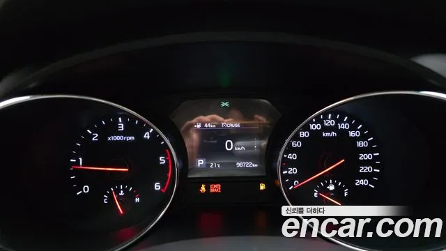2019 Kia Canival 9-Seater Luxury, photograph 10
