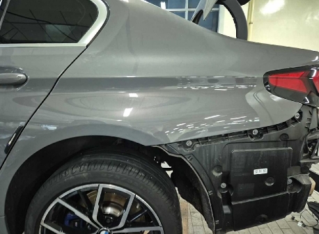 2022 BMW 530i, photograph 4