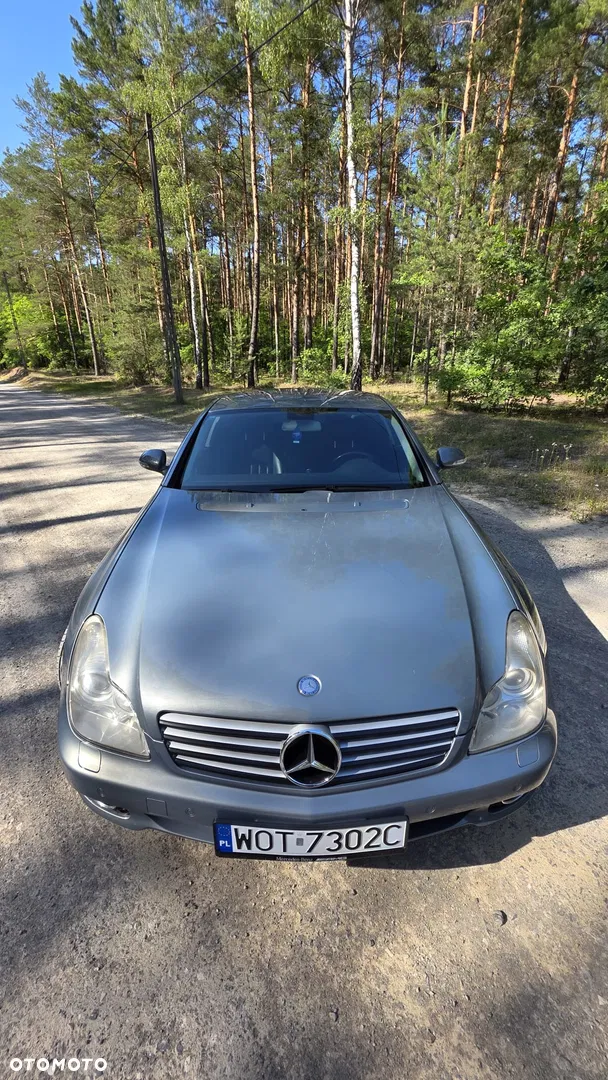 2005 Mercedes-Benz CLS 350, photograph 3