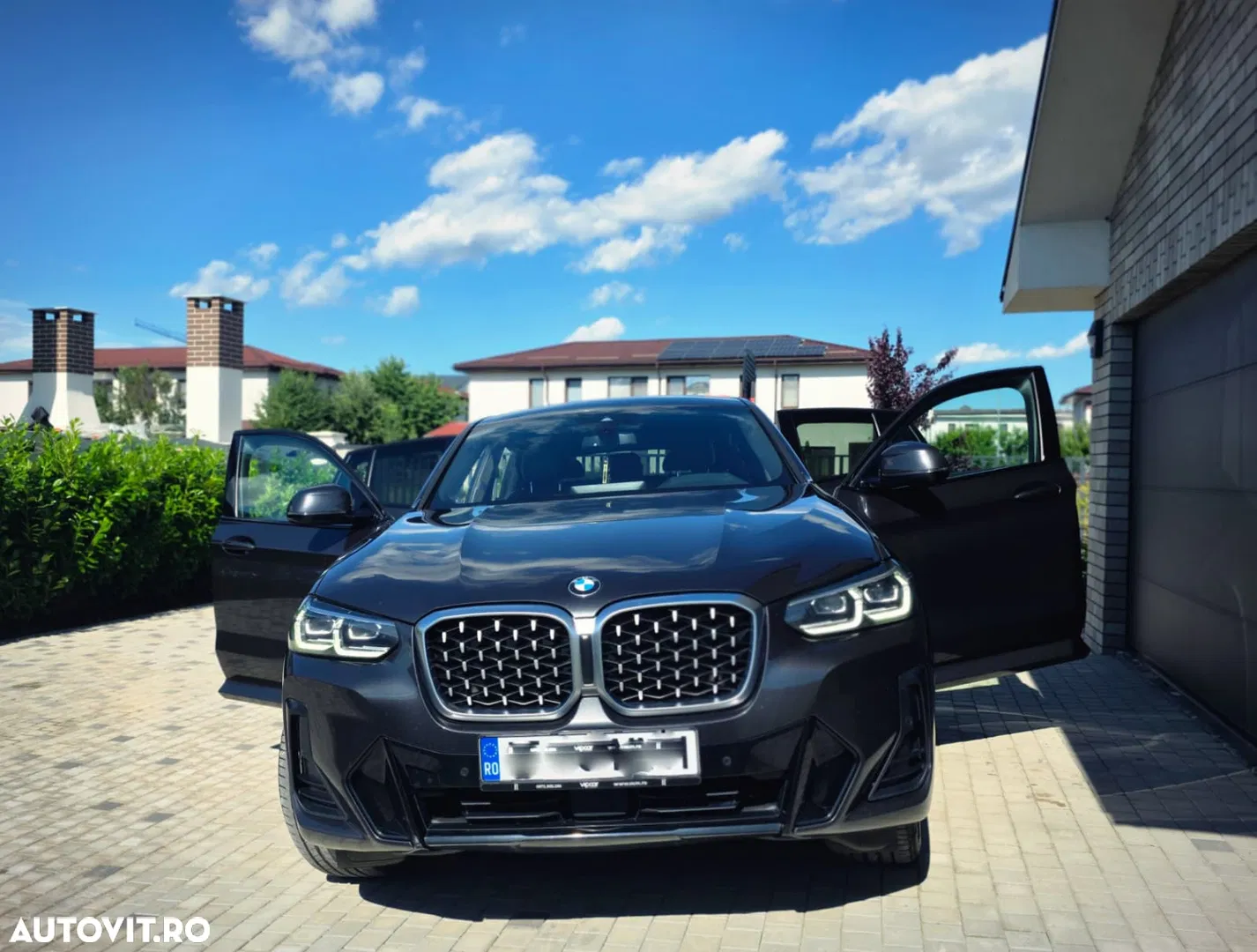 2022 BMW X4 xDrive30d MHEV, photograph 2