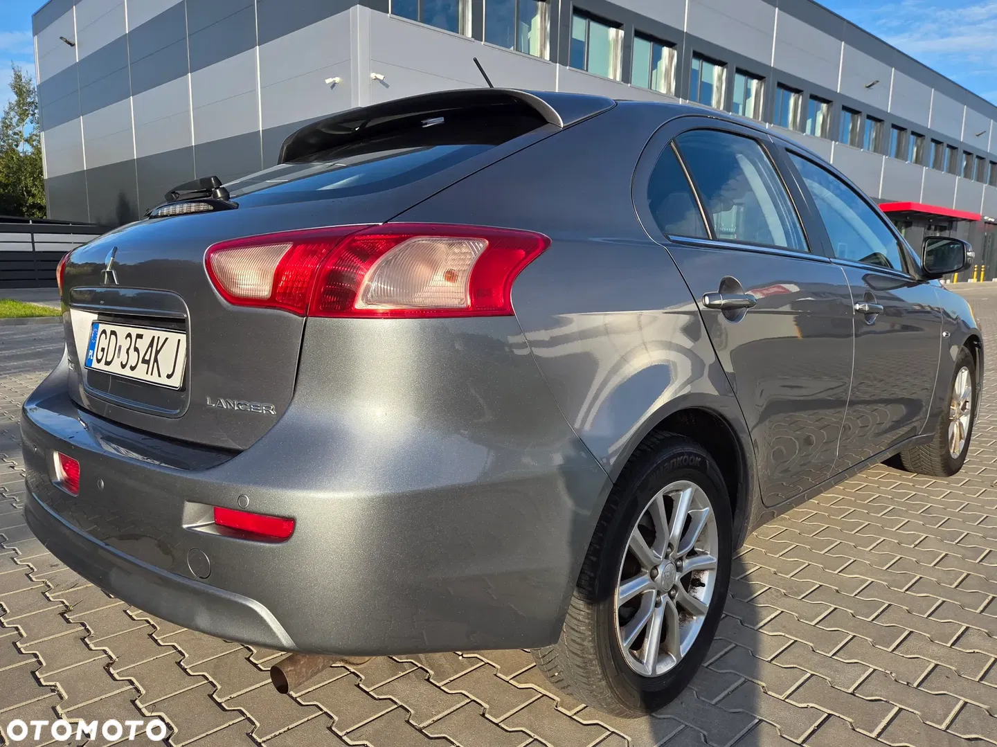 2015 Mitsubishi Lancer 1.6 Invite, photograph 2
