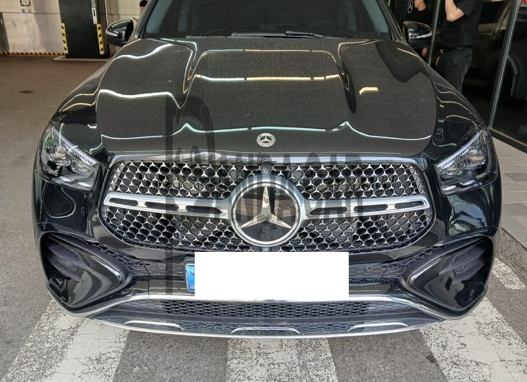 2025 Mercedes-Benz GLE 450 4MATIC, photograph 1