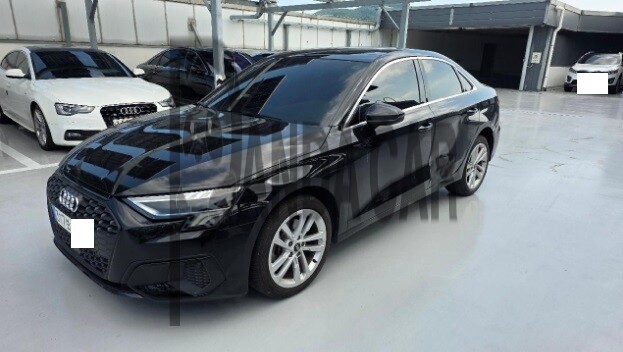 2022 Audi A3 40 TFSI, photograph 1