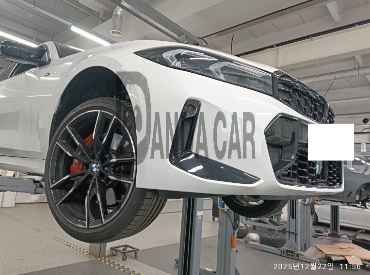 2025 BMW M340i, photograph 3