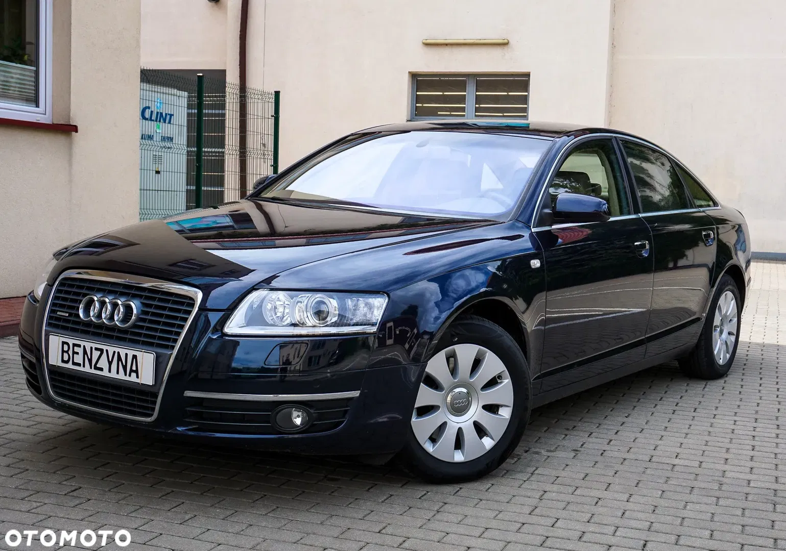 Audi A6 Limousine 2.4 Quattro — photo 1 of 36