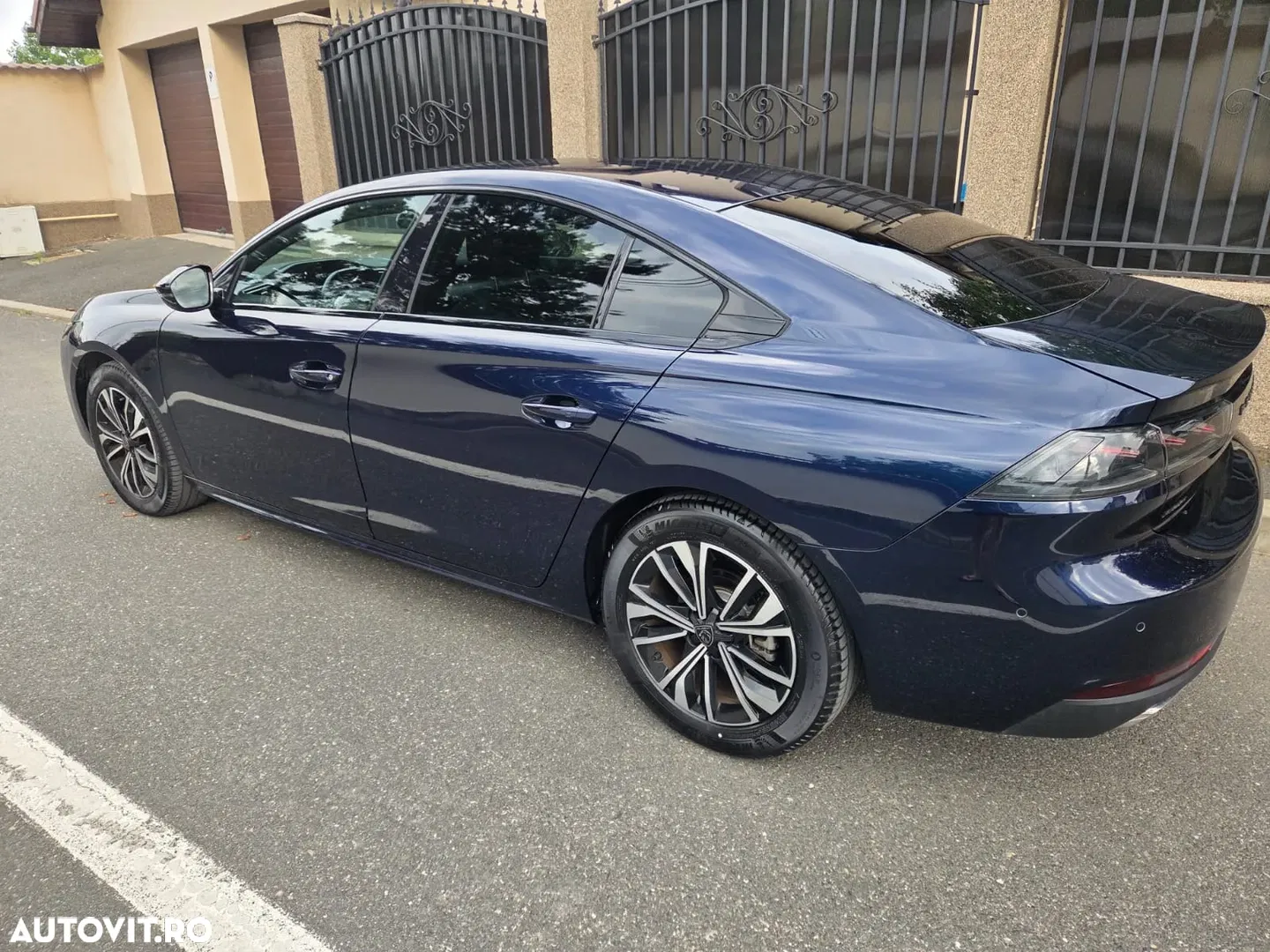 2024 Peugeot 508 1.2 PureTech S&S EAT8 Allure Pack, photograph 2
