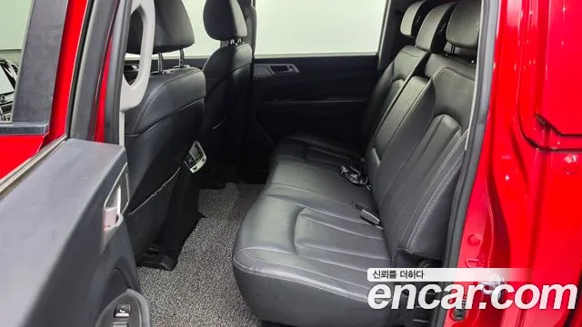 KG_Mobility_Ssangyong Rexton Diesel 2.2 4WD — photo 1 of 34
