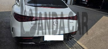 2023 Mercedes-Benz EQE350 4MATIC, photograph 4