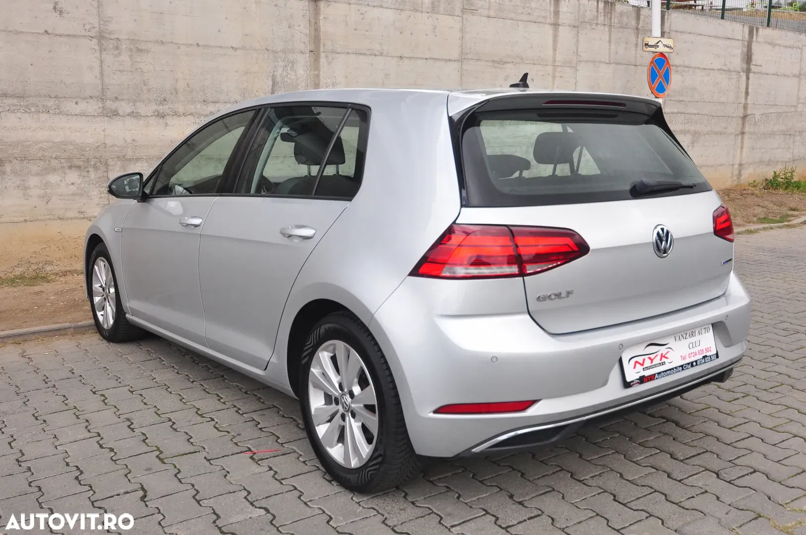 2018 Volkswagen Golf 1.5 TSI ACT OPF BlueMotion Comfortline, photograph 4