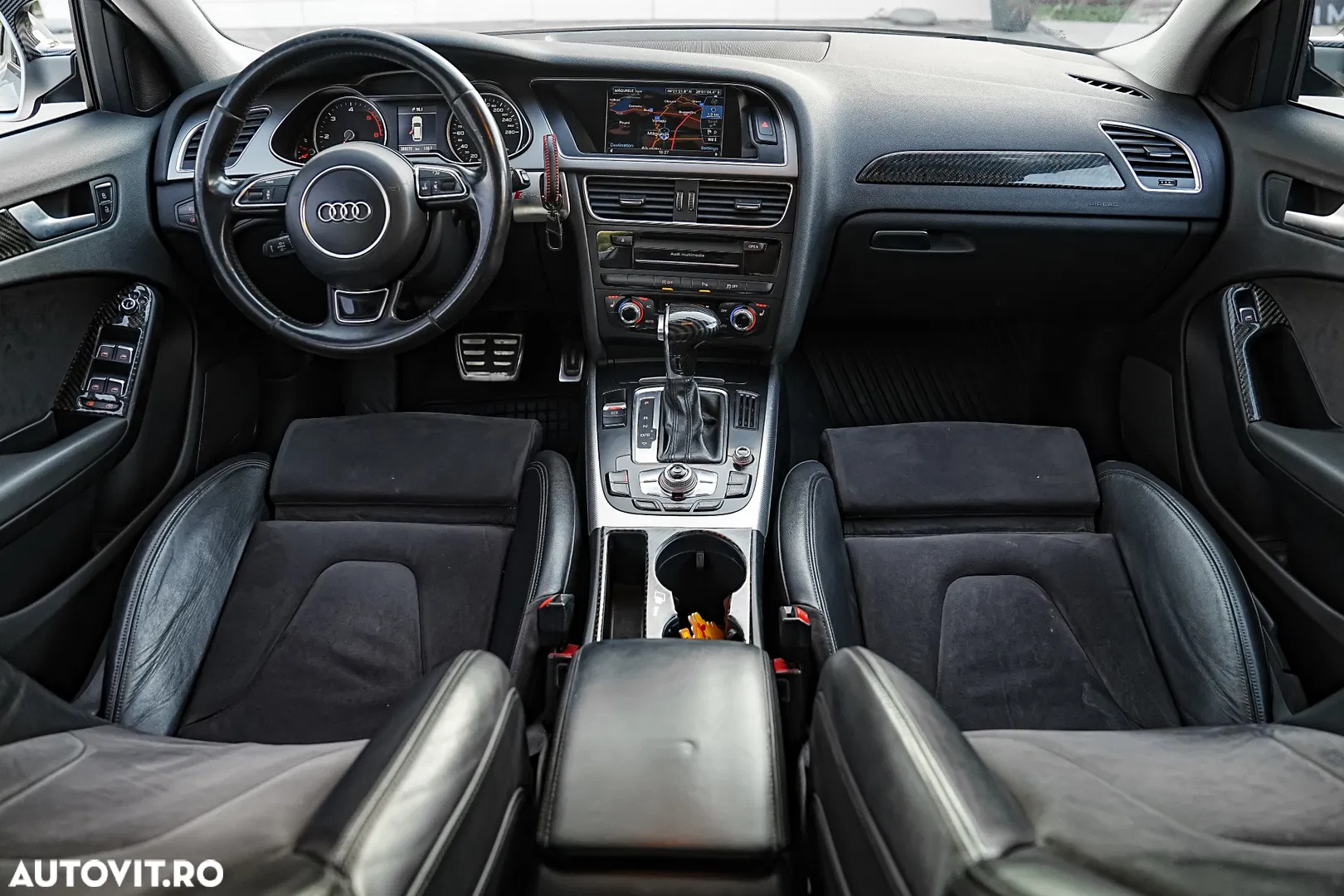 2014 Audi A4 Avant 2.0 TDI DPF clean multitronic Ambiente, photograph 3