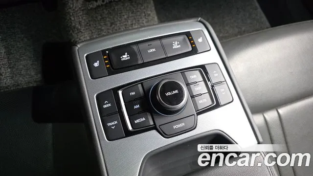 Genesis G80 3.3 GDI AWD — photo 1 of 31