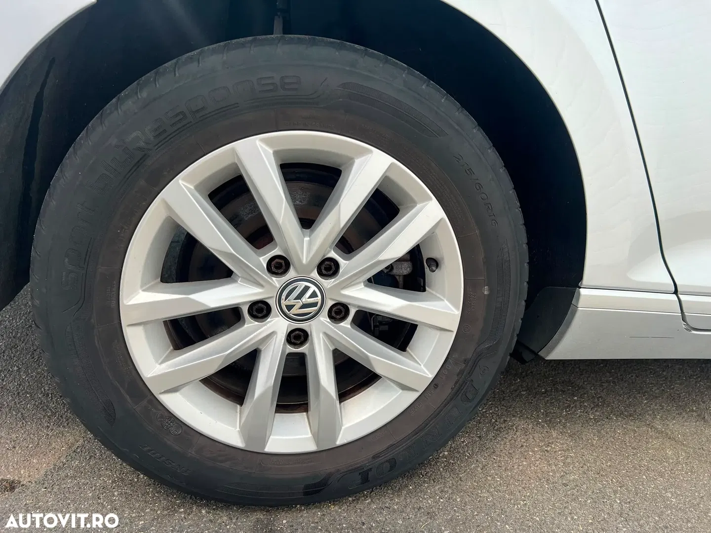 2015 Volkswagen Passat 2.0 TDI DSG 4Motion Comfortline, photograph 5