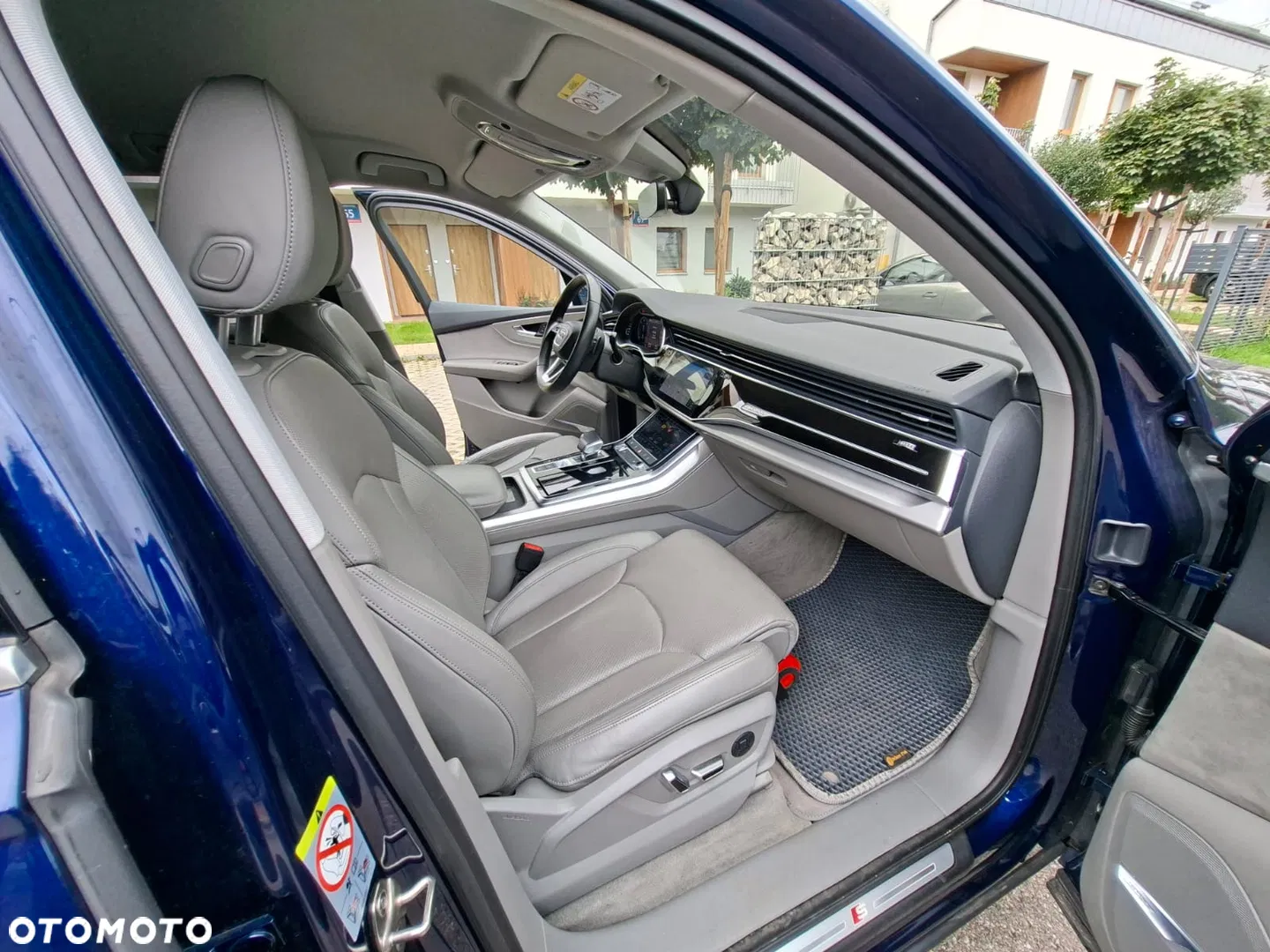 2020 Audi Q7 50 TDI mHEV Quattro S Line Tiptr, photograph 11