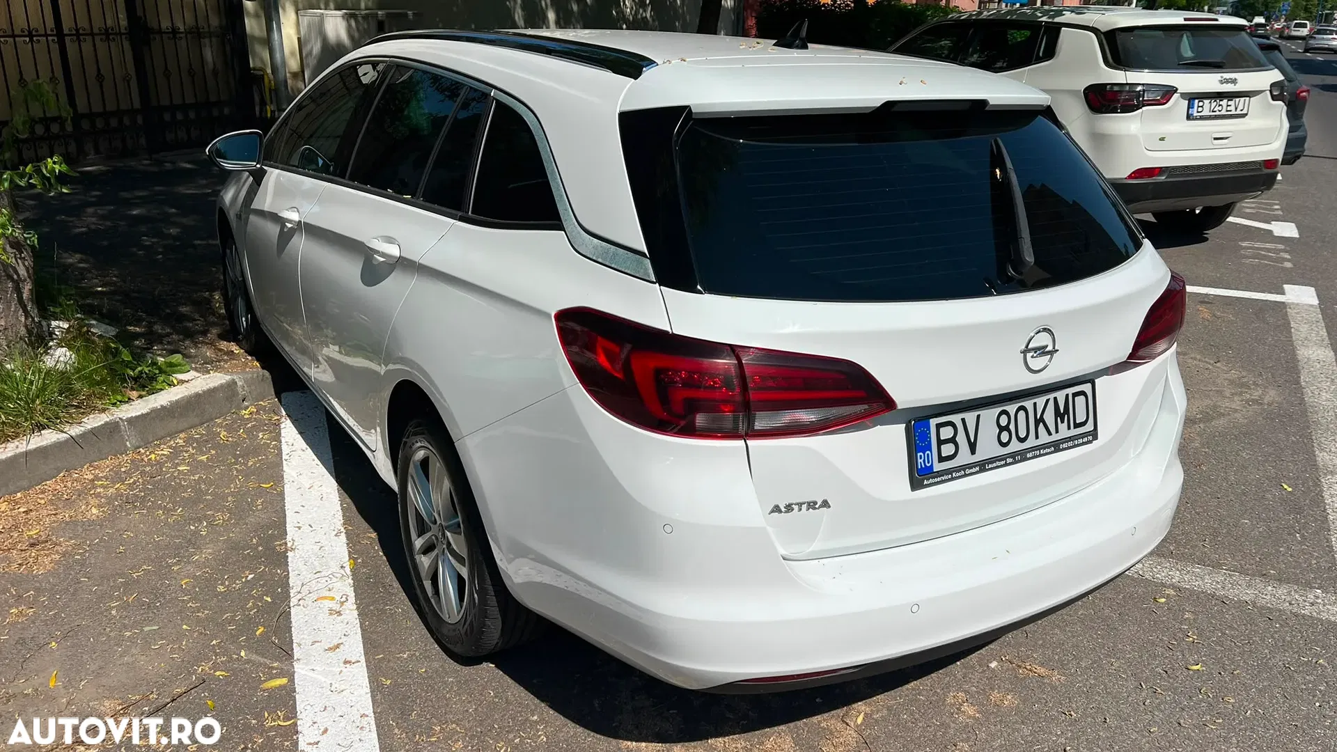 2020 Opel Astra 1.5 D Start/Stop Automatik 2020, photograph 3
