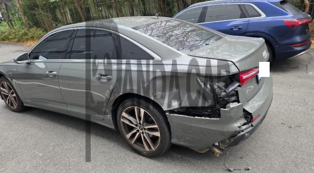 2023 Audi A6 40 TDI, photograph 2