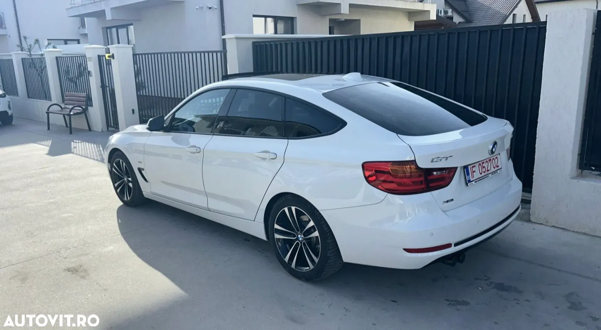 2015 BMW Seria 3 320d xDrive Aut. Luxury Line, photograph 9