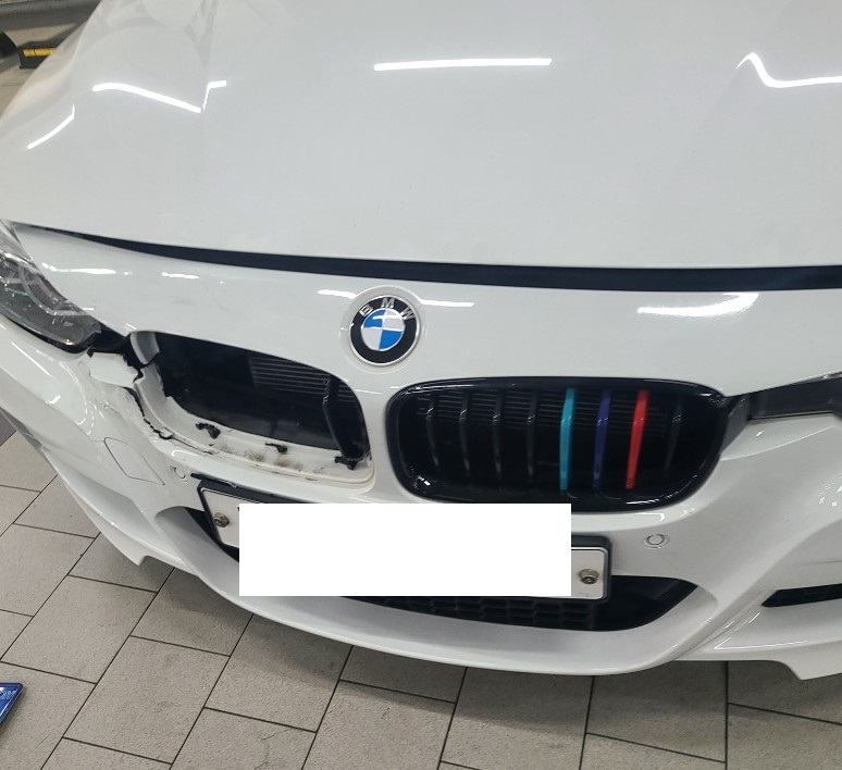 2018 BMW 320d M Sport Package WLTP, photograph 4