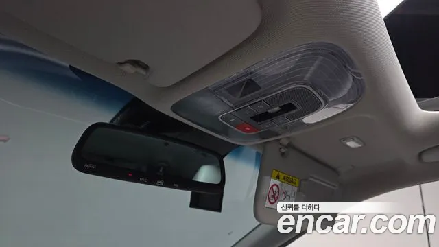 2022 Hyundai Nexo Premium, photograph 4