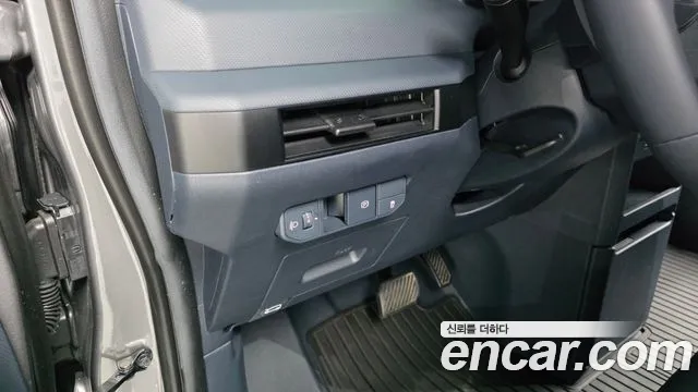 2025 Kia PV5 Cargo, photograph 3