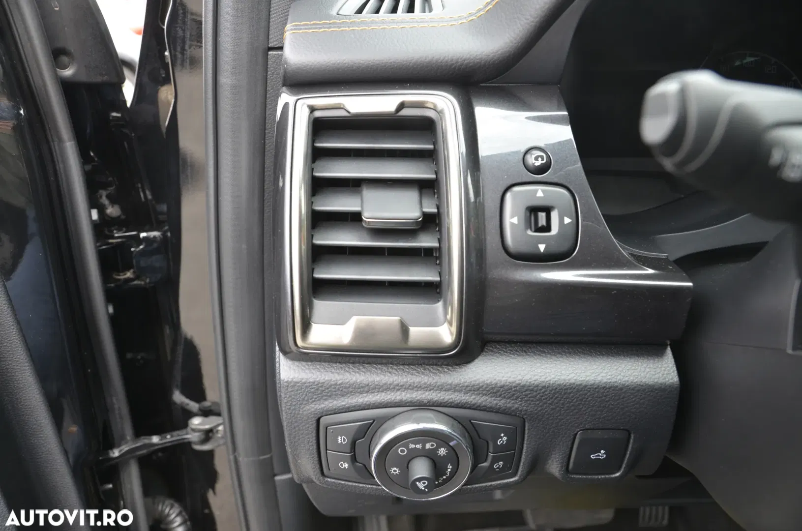 2020 Ford Ranger 2.0 EcoBlue 213 CP 4x4 Cabina Dubla Wildtrack Aut., photograph 4