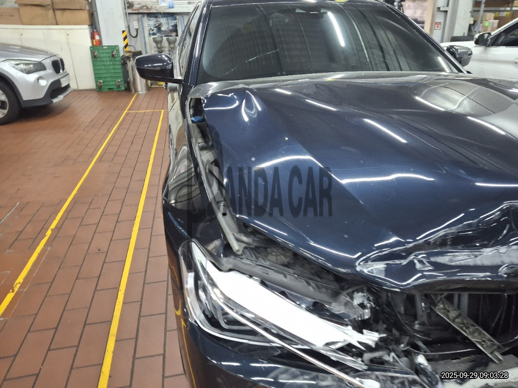 2018 BMW 530i, photograph 4