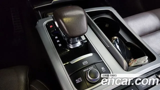 Kia Stinger 3.3 Turbo AWD — photo 1 of 37