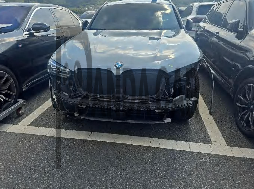 2023 BMW X4 xDrive20i, photograph 1