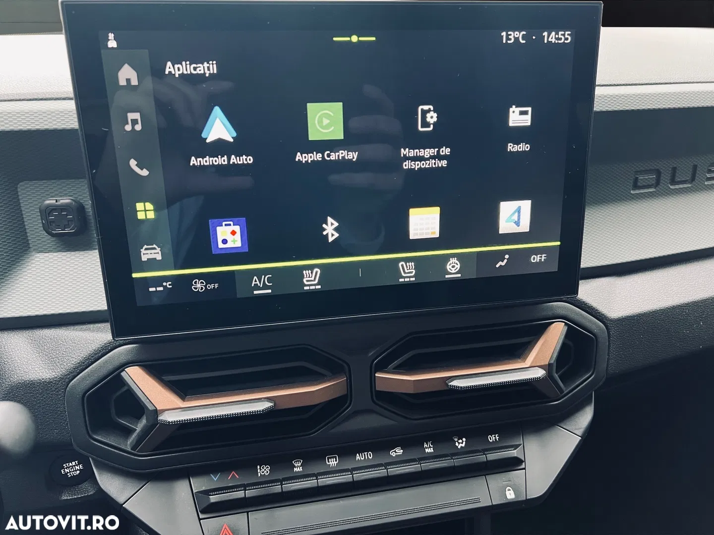 2024 Dacia Duster HEV 140 Extreme, photograph 12