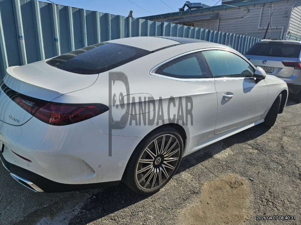 2024 Mercedes-Benz CLE 450 4MATIC Coupe, photograph 2