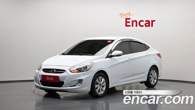 2016 Hyundai Accent 1.4 VVT Modern, photograph 2