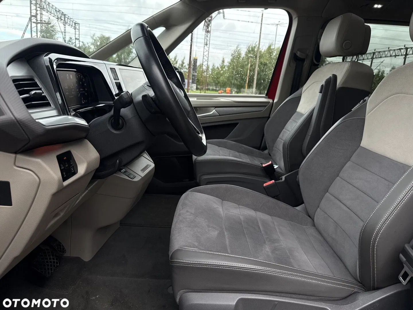 2024 Volkswagen Multivan 2.0 TDI L2 Style DSG, photograph 10