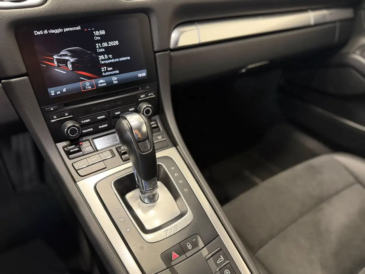 2018 Porsche Cayman Porsche Cayman 718, photograph 10