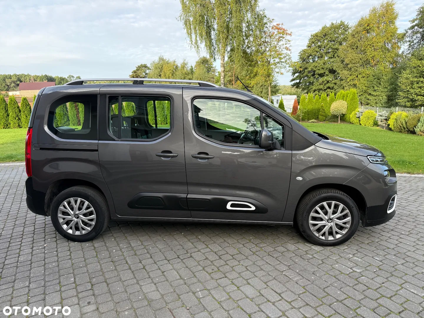 2020 Citroën Berlingo M 1.5 BlueHDI Shine S&S, photograph 7