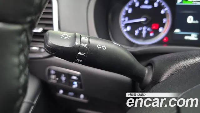 2017 Hyundai Grandeur 3.0 Exclusive, photograph 12