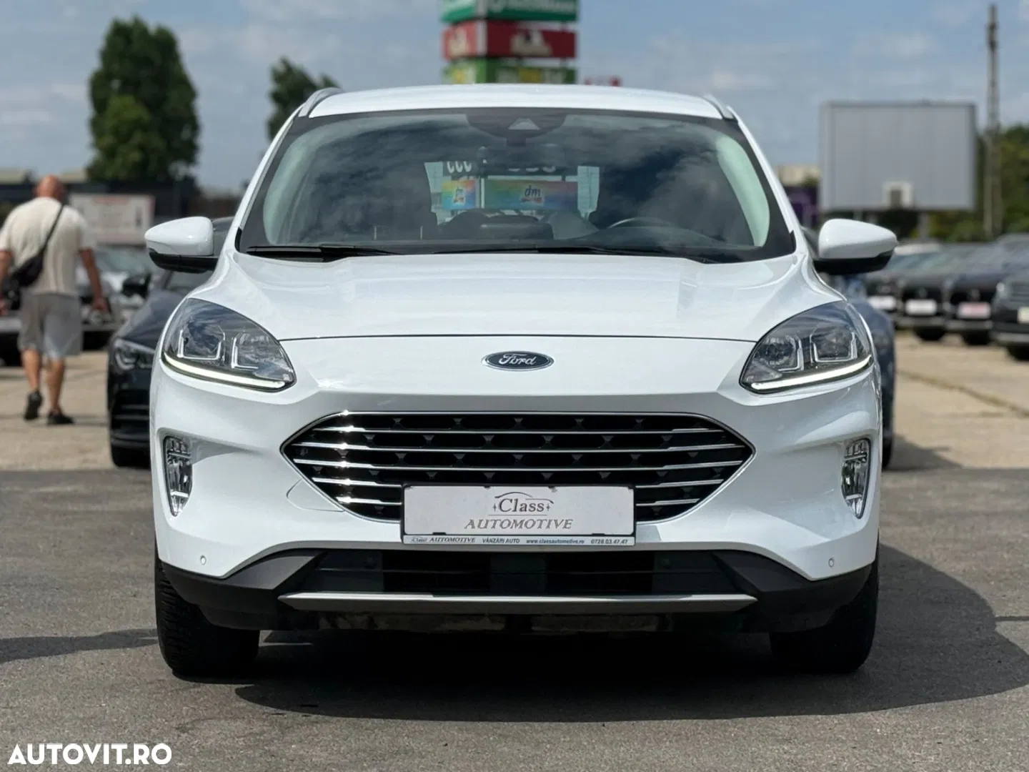 2023 Ford Kuga 1.5 EcoBoost FWD Titanium, photograph 2