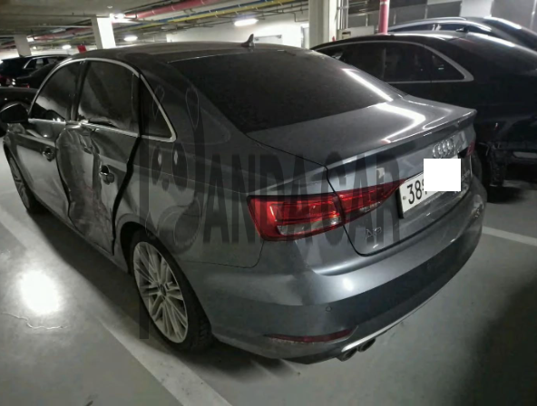 2018 Audi A3 40 TFSI, photograph 2
