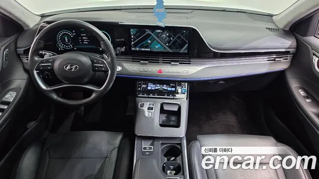 2020 Hyundai Grandeur Calligraphy, photograph 10
