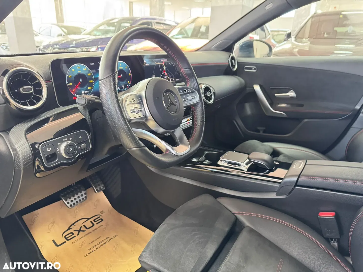 2020 Mercedes-Benz A 180 d Sedan 7G-DCT AMG Line, photograph 4