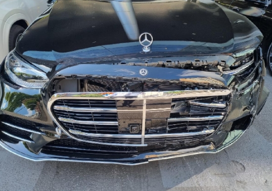 2024 Mercedes-Benz S 500 4MATIC, photograph 3