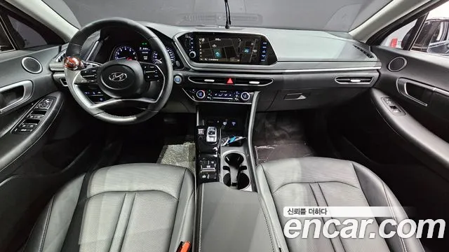 2021 Hyundai Sonata 2.0, photograph 3