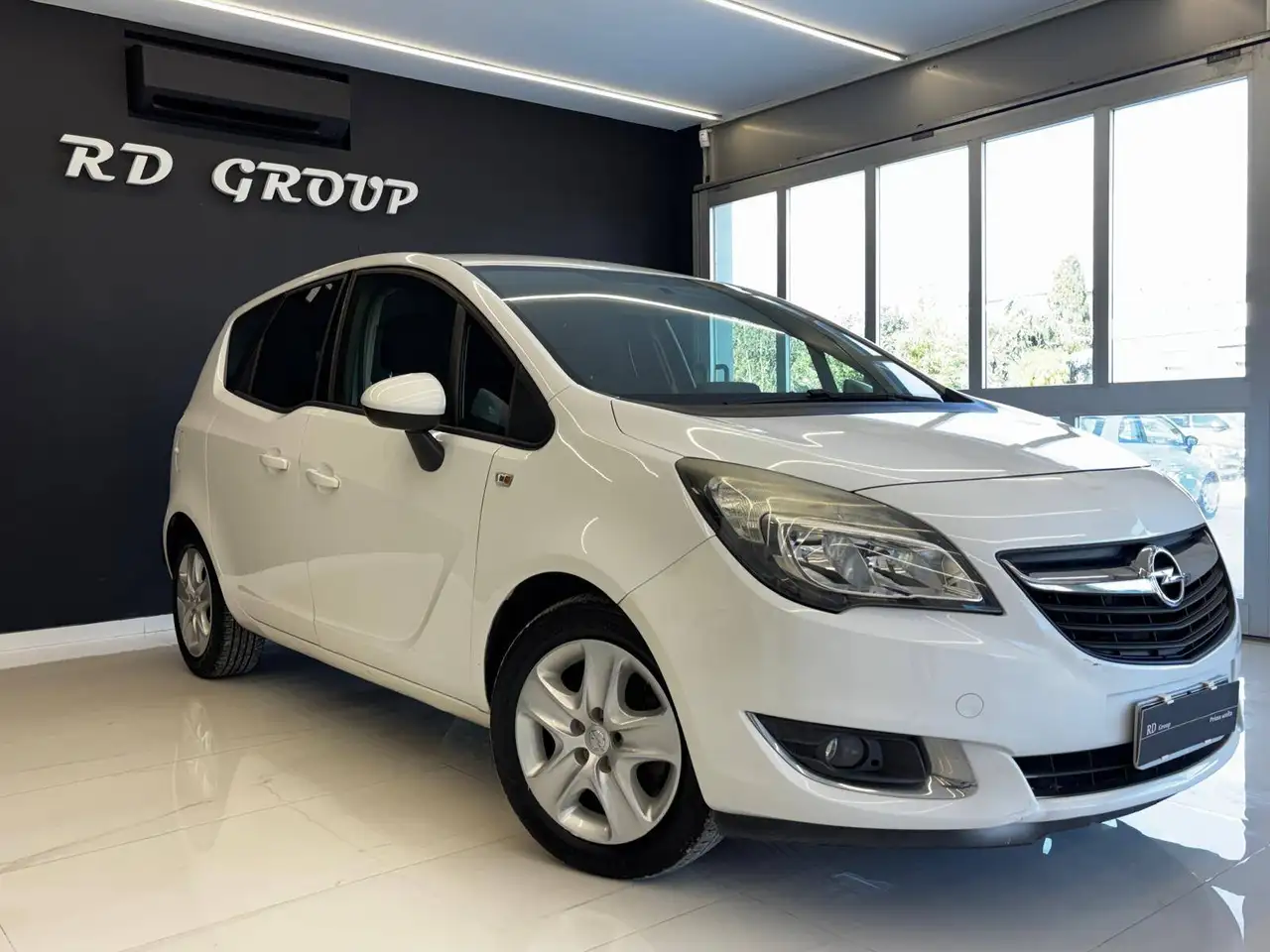 2016 Opel Meriva 1.4 Turbo 120CV GPL Tech Advance, photograph 4