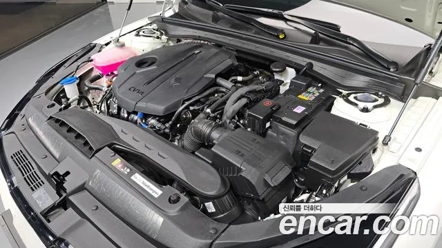 2025 Kia K5 2.0, photograph 9