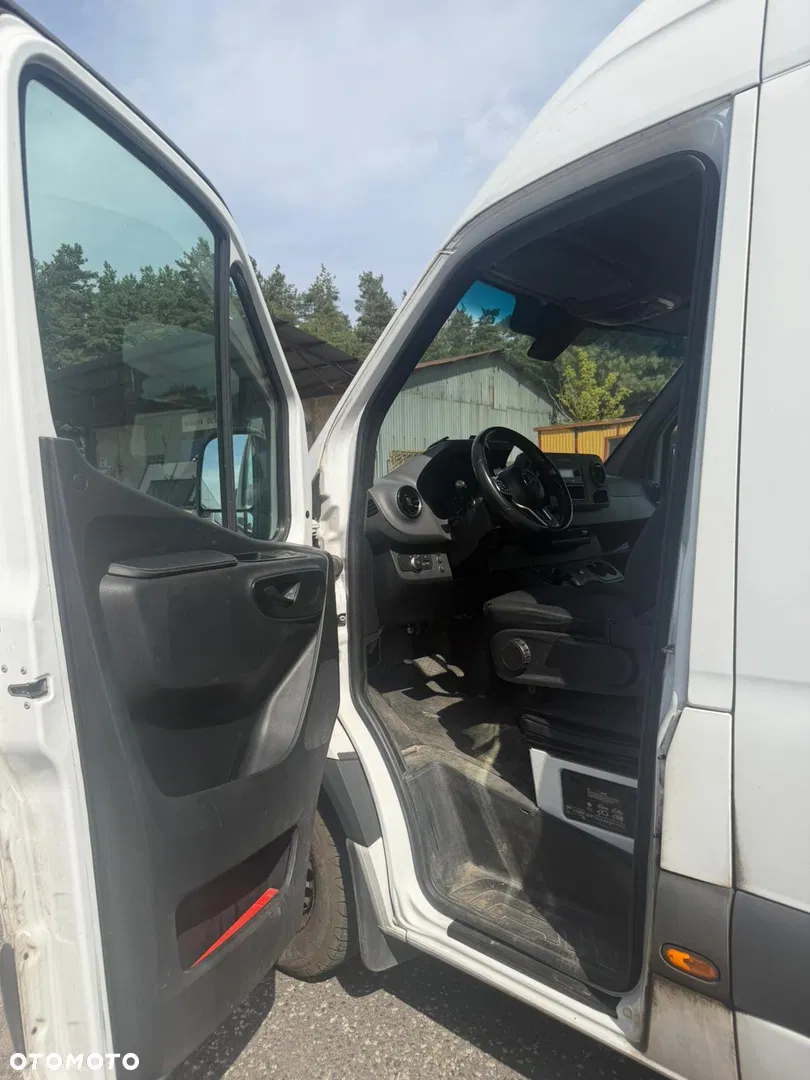 2019 Mercedes-Benz Sprinter 907.253, photograph 9