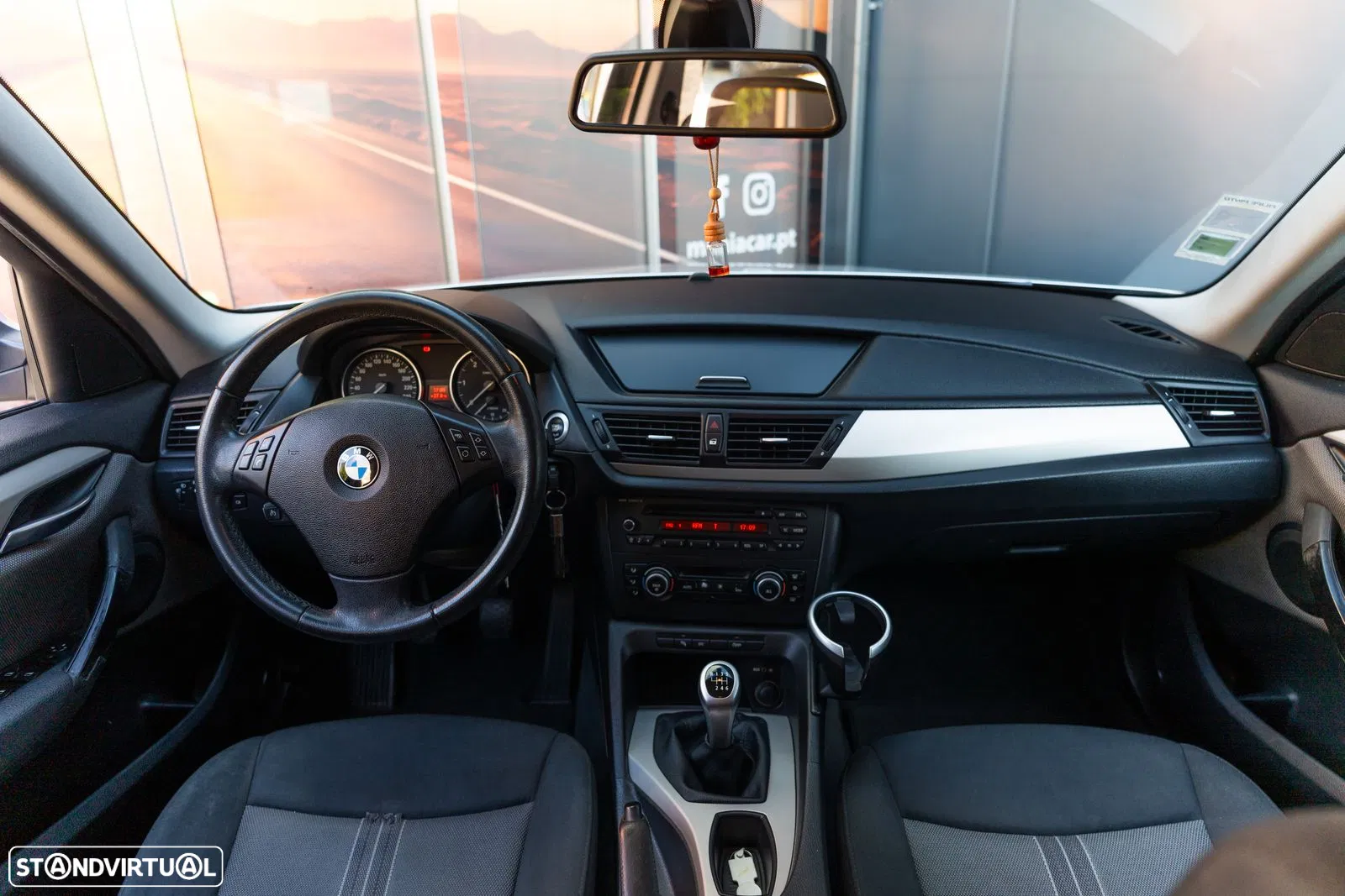 2010 BMW Série X 18 d sDrive, photograph 9