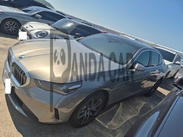 2026 BMW 520i, photograph 4