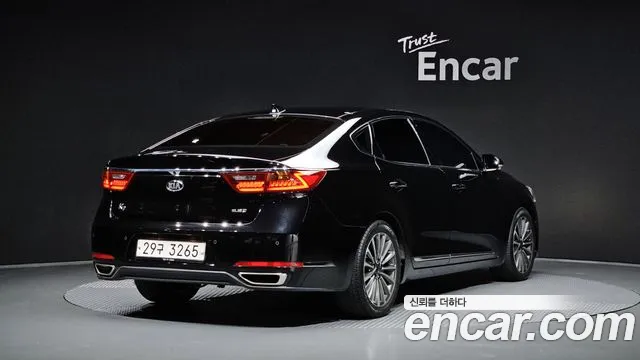 2017 Kia K7 2.2 Diesel Limited, photograph 10