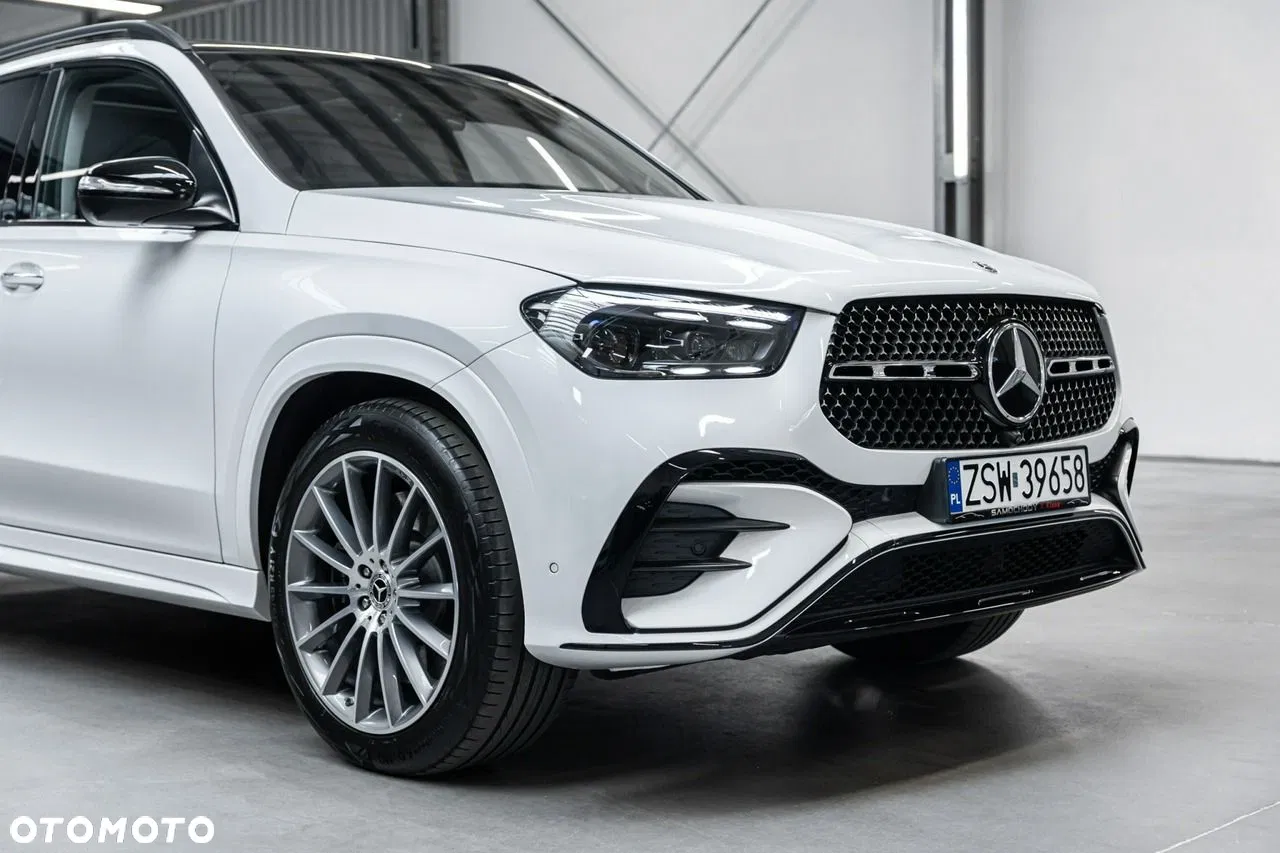 2025 Mercedes-Benz GLE 450 d 4Matic 9G-TRONIC AMG Line Advanced Plus, photograph 11