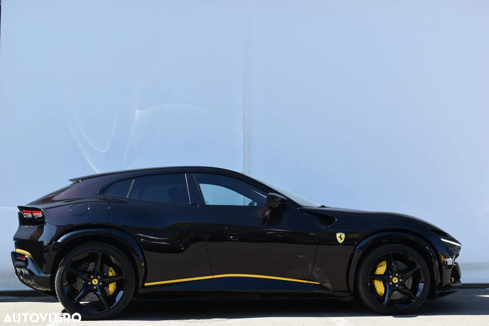 2025 Ferrari Purosangue, photograph 7